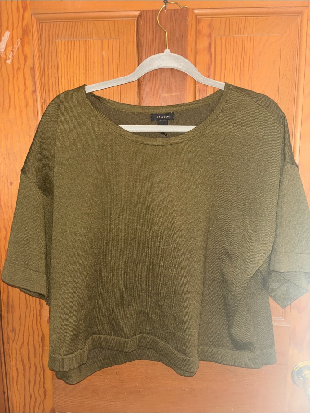 NWT Halogen Olive Green Cropped Short Sleeve Top - Picture 3 of 4